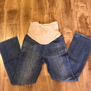 MATERNITY JEANS